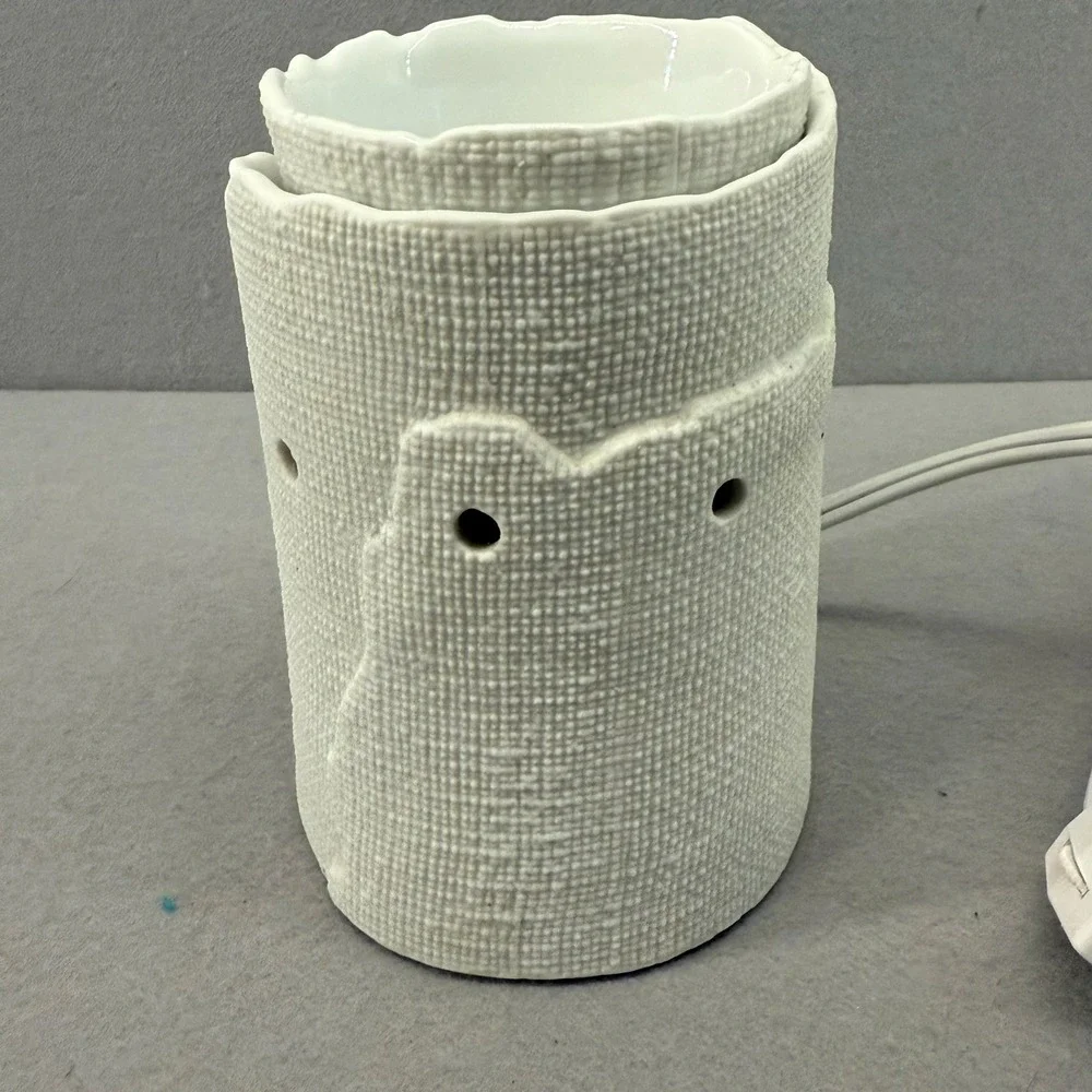 Scentsy Edge Full Size Electric Wax Warmer White Textured Burlap Ceramic Retired